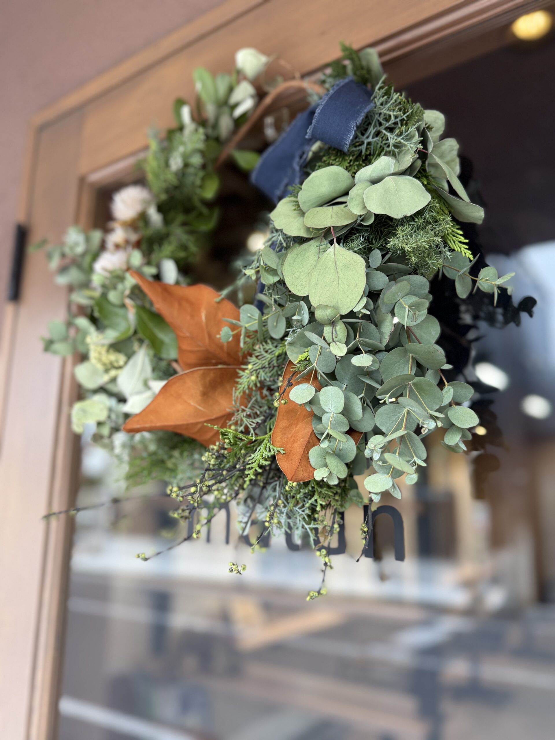 店内がクリスマス仕様になりました〜hair+malun ヘアプラスマルン 土呂美容室〜